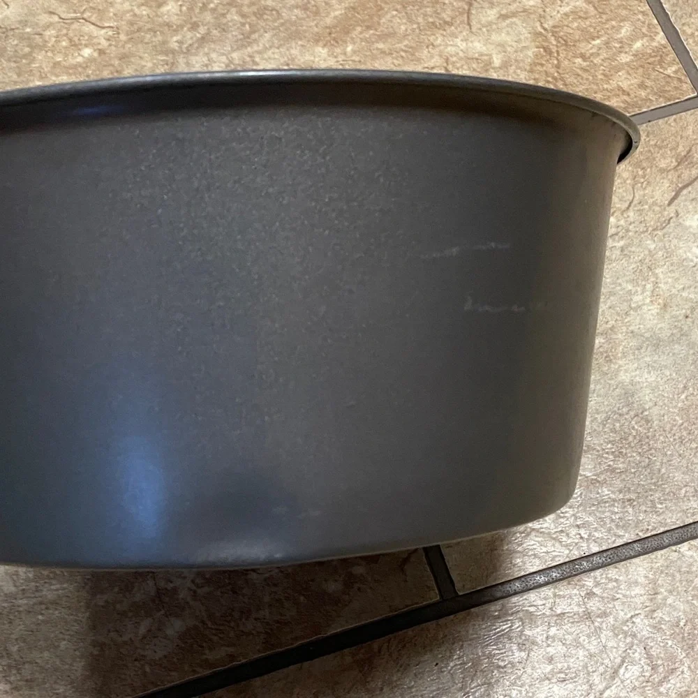 Premium Non-Stick Gray Bundt / Angel Food Cake Pan Fall Kitchen Baking